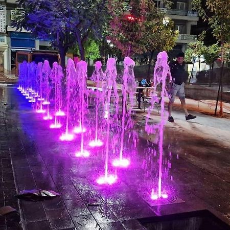 Luxury No4 Apartment In Ladadika テッサロニキ エクステリア 写真